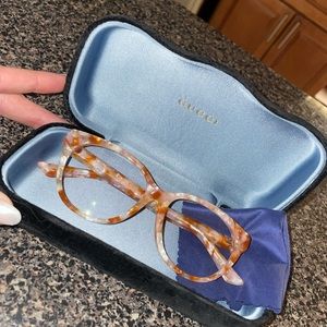 Gucci eyeglasses